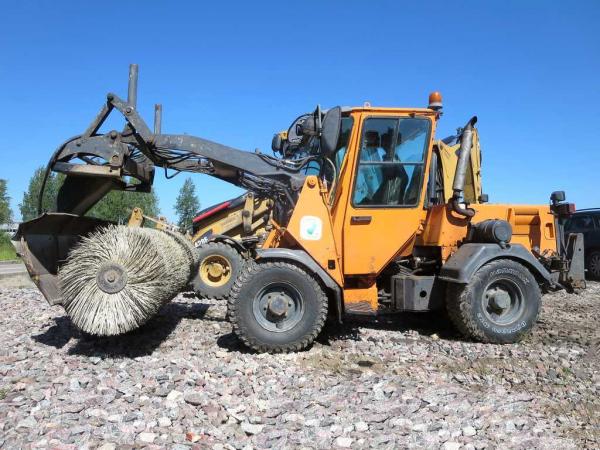 Коммунальная Wille 455, 2007 г, щетка + ковш